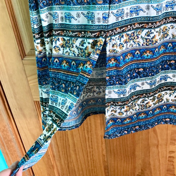 Women’s size small Pink Rose long modest floral and elephant print skirt - Picture 4 of 9